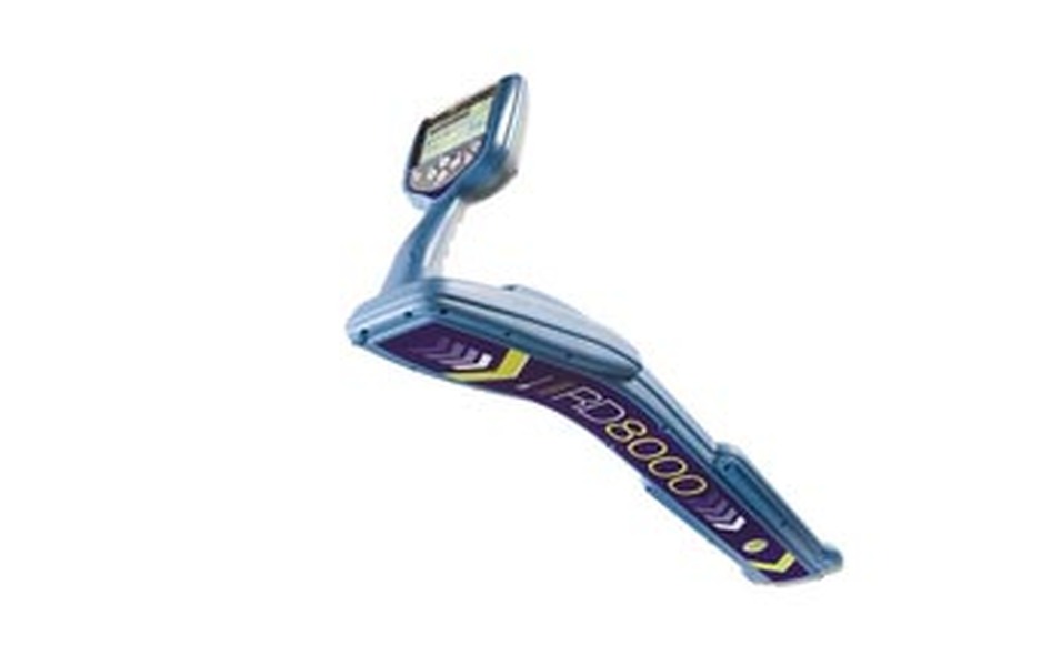 管線探測定位儀 (RD8000)